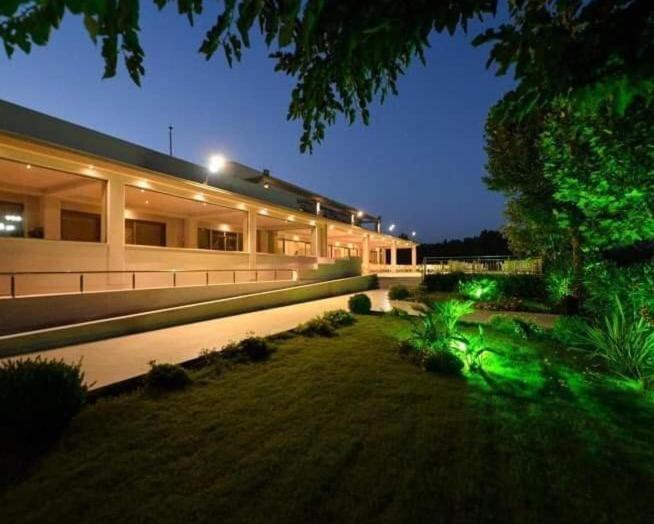 Buka Sandy Beach Messíni Dış mekan fotoğraf