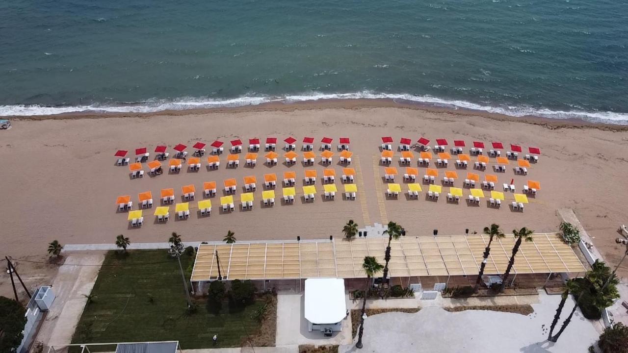 Buka Sandy Beach Messíni Dış mekan fotoğraf