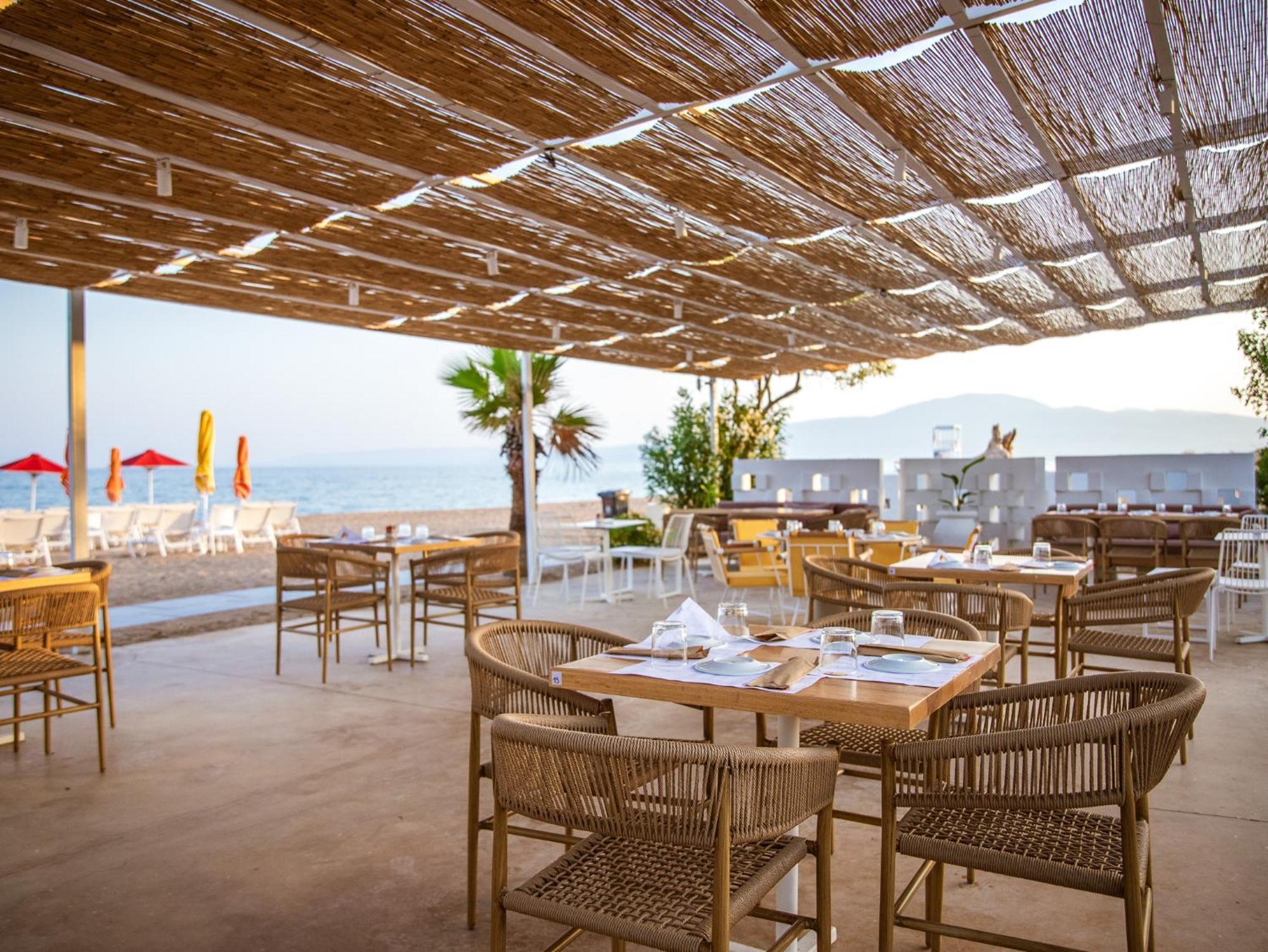 Buka Sandy Beach Messíni Dış mekan fotoğraf