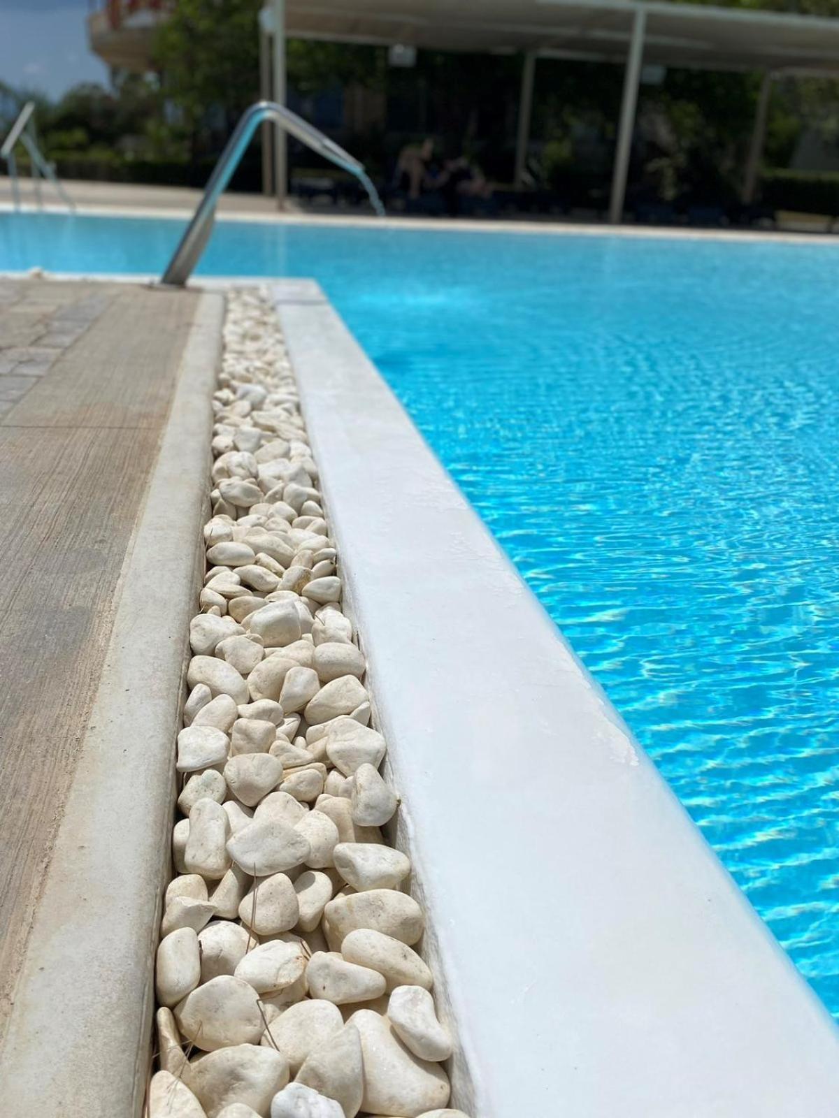 Buka Sandy Beach Messíni Dış mekan fotoğraf